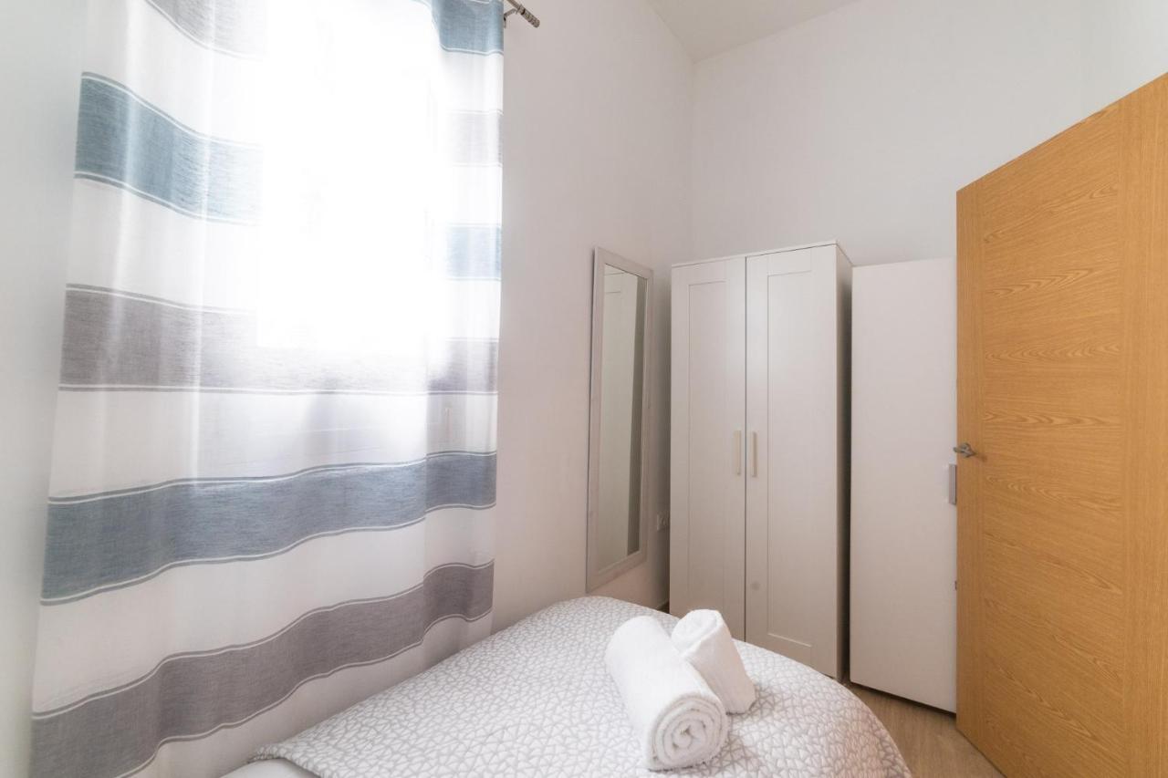 Moonkey - Apartamento Plaza San Antonio Alicante Buitenkant foto